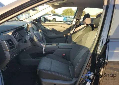 2025 Nissan Rogue Sv z USA, uszkodzony, nr VIN 5N1BT3BAXSC793909